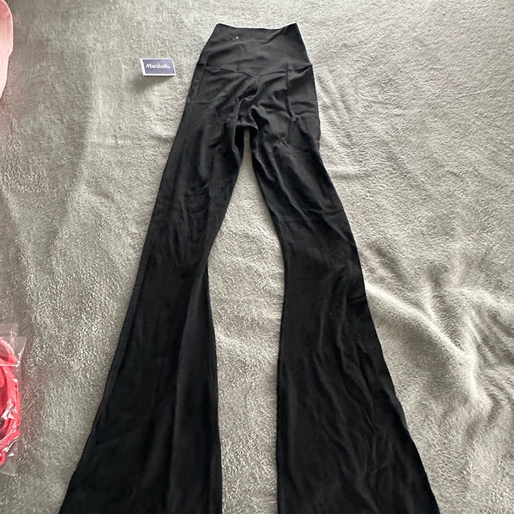 New with tags! Aerie Black Flared Yoga Pants